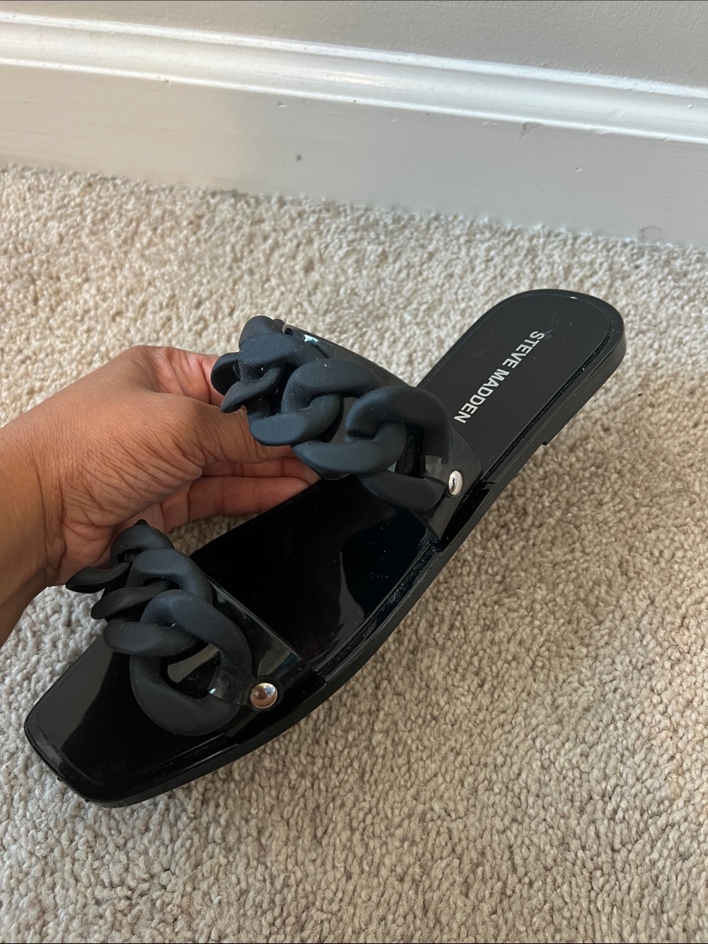 Steve Madden Black Chain-Link Slide Sandals with Matte Detail